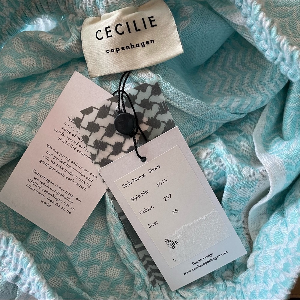 NEW CECILIE COPNEHAGEN sz XS Light Blue Shorts Elastic Waist - Picture 3 of 9